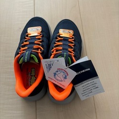 スケッチャーズ　 スリップインズ 　ターボブリスク レッドグレー スニーカーの画像