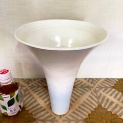 花器②（白）の画像