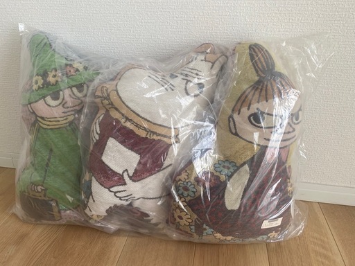 ムーミン　リトルミィ　スナフキン　クッション3柄セット