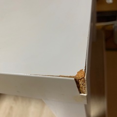 イケアのテーブルの画像