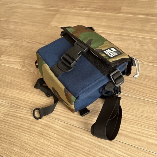 ILEのカメラバッグ