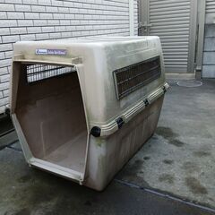  【無料】Petmate　大型犬用のクレート　【無料】【引き取りに来ていただける方】の画像