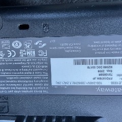 パソコン　モニターの画像