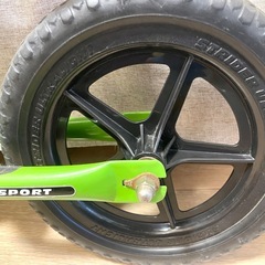 STRIDER ストライダー　グリーン スケーターの画像