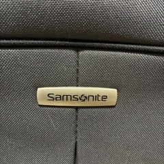 サムソナイトのスーツケース機内持ち込みサイズの画像