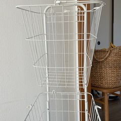 ランドリーバスケット　2段の画像