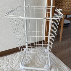 ランドリーバスケット　2段の画像