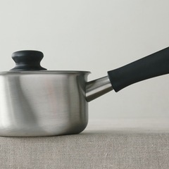 【新品未使用！片手鍋】柳宗理18cmミルクパンの画像