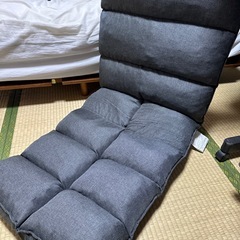 ［値下げ交渉できます］折りたたみ可能ソファーの画像