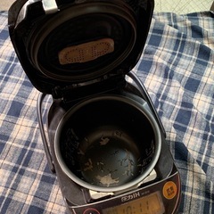 圧力IH炊飯ジャー　極め炊きNP-ZD10炊飯器象印の画像