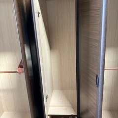 大型洋服タンスの画像