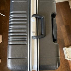 キャリーケースの画像