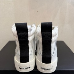DIESELハイカットスニーカー未使用　の画像