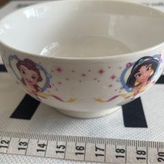 ディズニープリンセス茶碗の画像
