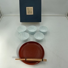 茶菓子塗皿、取り箸、茶碗セットの画像