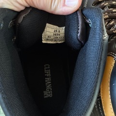 24.5㌢スニーカーの画像