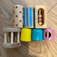 木の積み木の画像