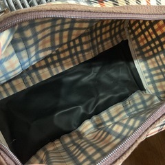 旅行先などに🛩️チェック柄ボストンバッグ🧳昭和レトロ✨旅行用バッグかばんビンテージ黒•赤•白•茶色の画像