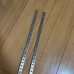 DIY ステンレス 棚受け ダボレール 棚ダボ 棚柱用 2本とセットの画像