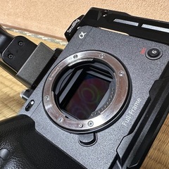 SONY FX3 ILME-FX3（鞄・ハンドル付き）美品/動作確認済みの画像