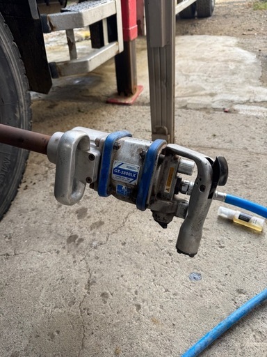 トラック エアーインパクトレンチ