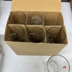 ペローニ　グラス　の画像