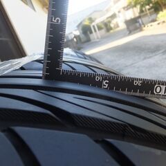 ヨコハマタイヤDNA-Sdrive 195/55R16 4本　中古の画像