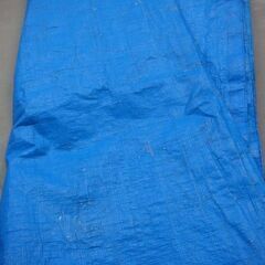 ハトメが丈夫なブルーシート1.8×3.6Mブルーシート 使い古しですが差し上げますの画像