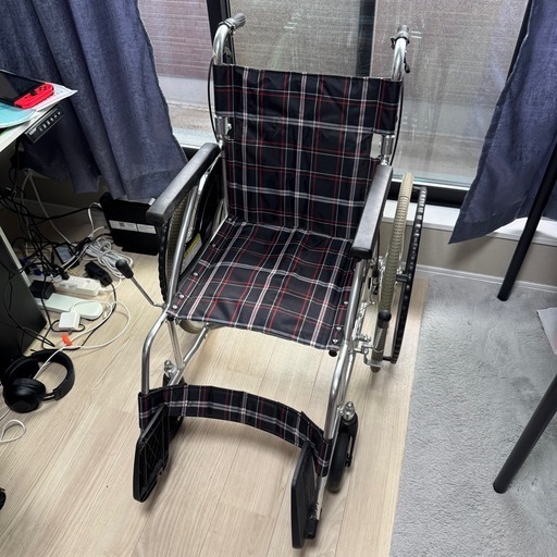 【中古】KAWAMURA カワムラサイクル 車椅子 KV22-40SB 自走用車いす KV22-40SB | 車いす通販のロッキー