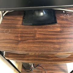 パソコンデスク　パソコンラックの画像