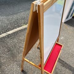 イーゼル　両面お絵かきボードの画像