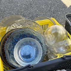 ガラス食器　差し上げます　無料  貿易食器の画像