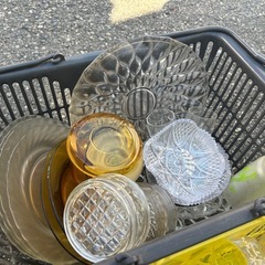 ガラス食器　差し上げます　無料  貿易食器の画像