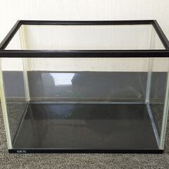 △ ③ GEX 水槽 プラスチック製＆淡水/海水両用高性能ポンプセット 幅 40cm 貯水確認済 汚れありの画像