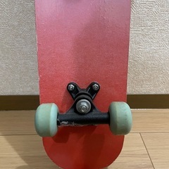 子供用スケートボードの画像