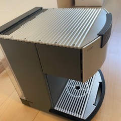 エスプレッソマシン ネスプレッソ C250の画像