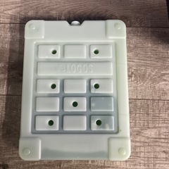 Coleman コールマン⭐︎クーラーボックス　MODEL 5248 5247 ブルー/ホワイト　LOGOS保冷剤1個の画像