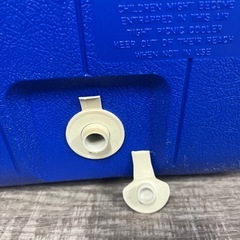 Coleman コールマン⭐︎クーラーボックス　MODEL 5248 5247 ブルー/ホワイト　LOGOS保冷剤1個の画像