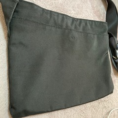 MAHL +81　メンズショルダーバッグ　ナイロンの画像