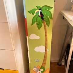 子供用　収納棚の画像