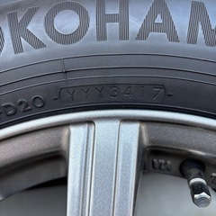 バリ溝‼︎スタッドレス 205/60R16 ヴォクシー、ノア の画像