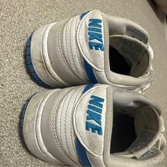 ナイキすにーかースニーカーの画像