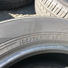 ヨコハマバリ山　185/70R14  1本価格の画像