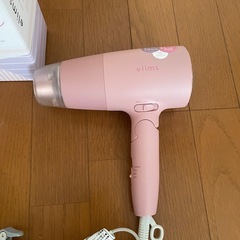 マイナスイオン　ピンク　ドライヤー　てすこむテスコムの画像
