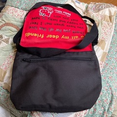 キティちゃんショルダーバックの画像