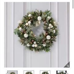 大型クリスマスリースの画像