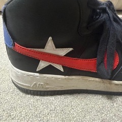 ナイキすにスニーカーの画像