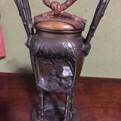 【引き取り限定。置き配。越前市内】香炉　香炉台　2点セットの画像