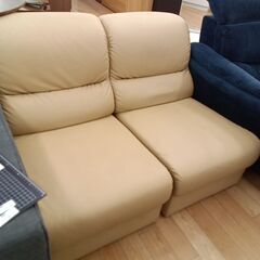 ★リユースのサカイつくば店★TK7083  2人掛けソファ ベージュ H70×D80×W102 クリーニング済みの画像