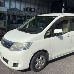 セレナ　8人乗り　平成21年　　4万kmの画像